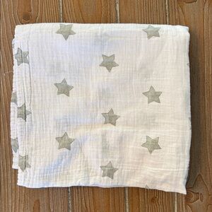 Living Textiles White Cotton Star Swaddle